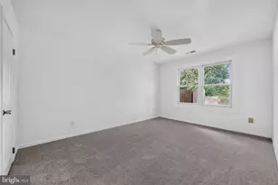 284 Woods Edge Pl, Langhorne, PA 19047 - Photo 15