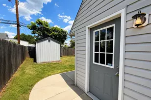 32 Great Oak Rd, Levittown, PA 19057 - Photo 31