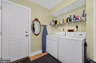 308 Hollow Branch Ln, Yardley, PA 19067 - Photo 19