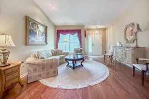 233 Shady Brook Dr, Langhorne, PA 19047 - Photo 5