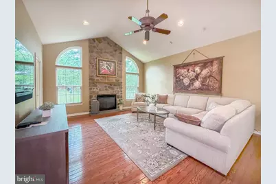 233 Shady Brook Drive, Langhorne, PA 19047 - Photo 9