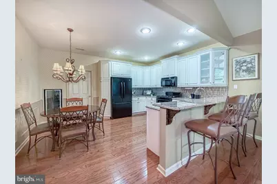 233 Shady Brook Drive, Langhorne, PA 19047 - Photo 7