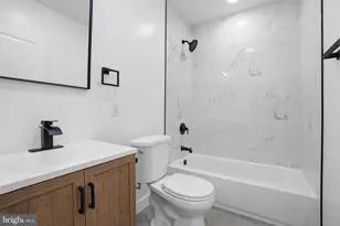 43 Palm Ln, Levittown, PA 19054 - Photo 29