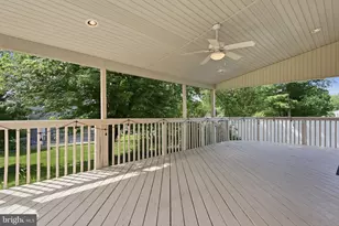 22 Delaware Ct, Newtown, PA 18940 - Photo 41