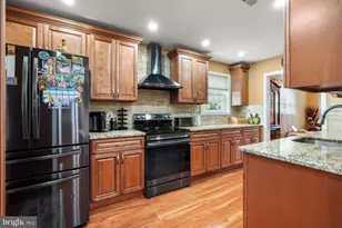 110 W Bristol Rd, Warminster, PA 18974 - Photo 3