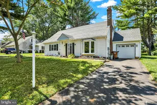 3032 Gilbert Dr, Bensalem, PA 19020 - Photo 3