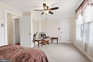 79 Park Ave, Morrisville, PA 19067 - Photo 17