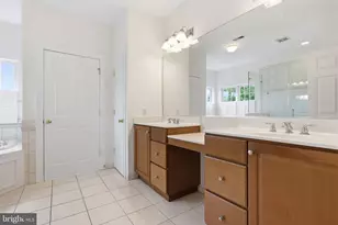 1105 William Penn Dr, Bensalem, PA 19020 - Photo 35