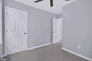 627 Pine St, Bristol, PA 19007 - Photo 13