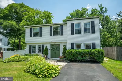 607 Prospect Avenue, Morrisville, PA 19067 - Photo 1