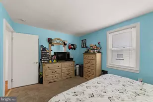 412 Woodbine Ave, Feasterville-Trevose, PA 19053 - Photo 17