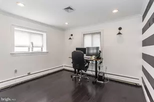 23 Begonia Ln, Levittown, PA 19054 - Photo 25
