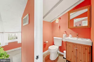 949 Edgewood Ave, Bensalem, PA 19020 - Photo 27