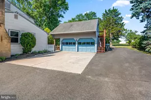 330 Hilltown Pike, Line Lexington, PA 18932 - Photo 33