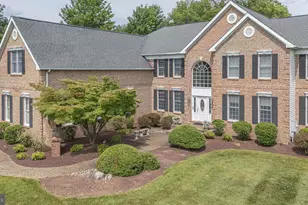 1901 Park Dr, Newtown, PA 18940 - Photo 3