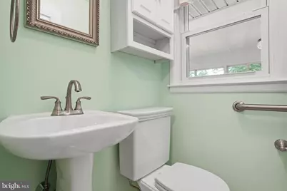 1118 Roberts, Feasterville-Trevose, PA 19053 - Photo 17