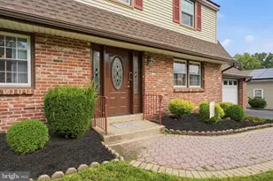 1118 Roberts, Feasterville-Trevose, PA 19053 - Photo 3