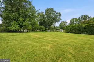 1118 Roberts, Feasterville-Trevose, PA 19053 - Photo 37