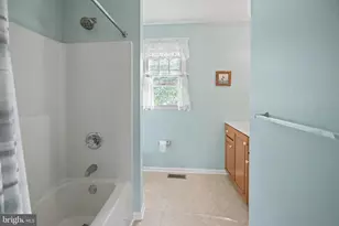 7 Claremont Dr, Doylestown, PA 18901 - Photo 49