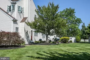 7 Claremont Dr, Doylestown, PA 18901 - Photo 11