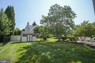 7 Claremont Dr, Doylestown, PA 18901 - Photo 17