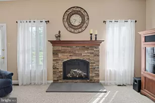 7 Claremont Dr, Doylestown, PA 18901 - Photo 33