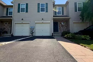 176 Strawberry Ln, Perkasie, PA 18944 - Photo 5