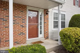 618 Songbird Ct, Warrington, PA 18976 - Photo 3