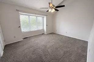 250 Juanita Ct, Levittown, PA 19057 - Photo 7