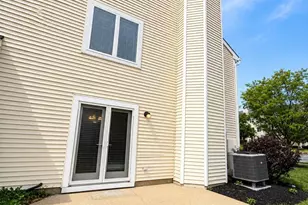 250 Juanita Ct, Levittown, PA 19057 - Photo 15