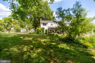 494 Overlook Dr, Warminster, PA 18974 - Photo 33