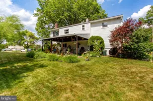 494 Overlook Dr, Warminster, PA 18974 - Photo 3