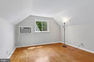 586 Doloro Dr, Morrisville, PA 19067 - Photo 25