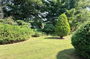 400 Crestwood Ave, Feasterville-Trevose, PA 19053 - Photo 9