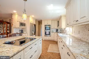 952 Duxbury Dr, Langhorne, PA 19047 - Photo 19