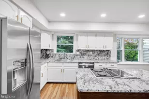 1838 Garden Ct, Langhorne, PA 19047 - Photo 9