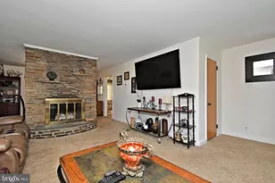 551 Walter Rd, Warminster, PA 18974 - Photo 7