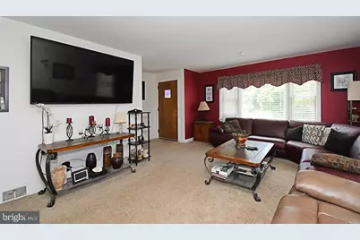 551 Walter Road, Warminster, PA 18974 - Photo 5