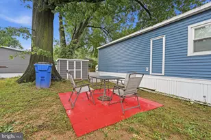 228 Johnson Dr, Fairless Hills, PA 19030 - Photo 23
