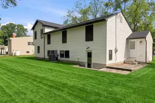 50 Manor Ln, Yardley, PA 19067 - Photo 7