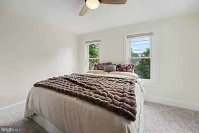 717 W Broad Street, Quakertown, PA 18951 - Photo 17