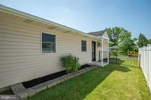 15 Indian Park Rd, Levittown, PA 19057 - Photo 27