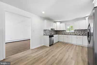 15 Indian Park Road, Levittown, PA 19057 - Photo 5