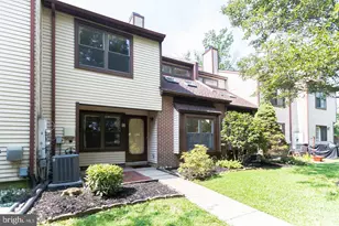 13 Heather Ct, Newtown, PA 18940 - Photo 1
