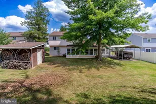136 Wallace Dr, Warminster, PA 18974 - Photo 5
