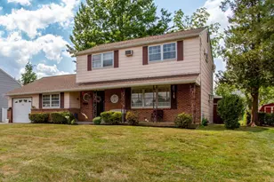 136 Wallace Dr, Warminster, PA 18974 - Photo 1
