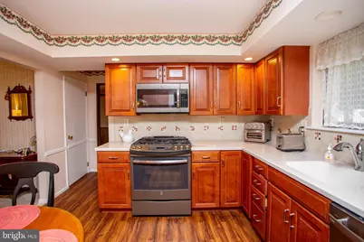136 Wallace Drive, Warminster, PA 18974 - Photo 9