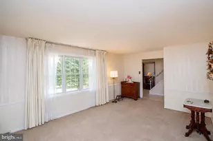 136 Wallace Dr, Warminster, PA 18974 - Photo 11