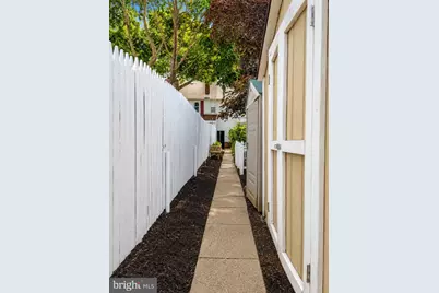 525 Locust Street, Bristol, PA 19007 - Photo 37