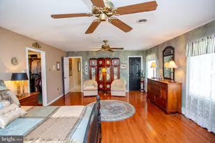 950 Camelot Rd, Furlong, PA 18925 - Photo 21